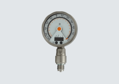 Electronic pressure gauge